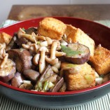 Bí quyết nấu món đậu phụ xào cà tím và nấm ngon tuyệt