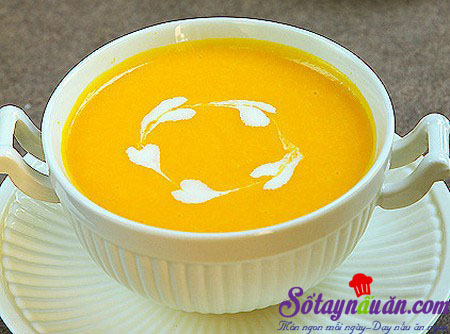 Bí quyết nấu súp bí đỏ ngon đến miếng cuối cùng