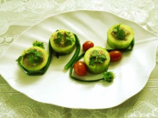 Bí xanh dồn thịt