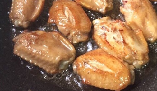 Biến tấu đơn giản từ khoai tây để " ăn vặt" ngon ngất ngây