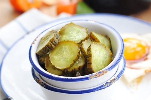 Biến tấu lạ miệng với xôi bọc trứng muối mềm dẻo, đậm đà