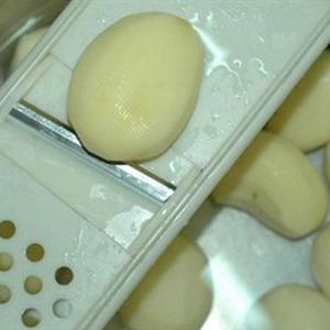 Cách làm bim bim khoai tây phô mai