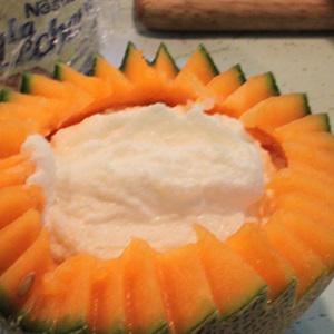 Cách làm bingsu dưa lưới