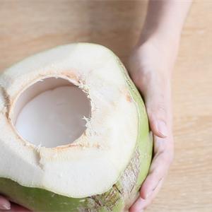 Cách làm bingsu trái dừa