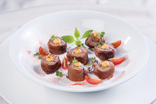 Bò cuộn ba rọi xông khói chiên