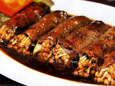 Bò cuốn nấm kim châm