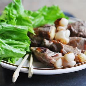 Cách làm bò cuộn nấm phô mai