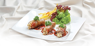 Bò cuộn nấm xốt tiêu