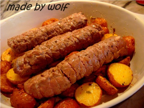 Bò cuộn phô mai và khoai tây đút lò