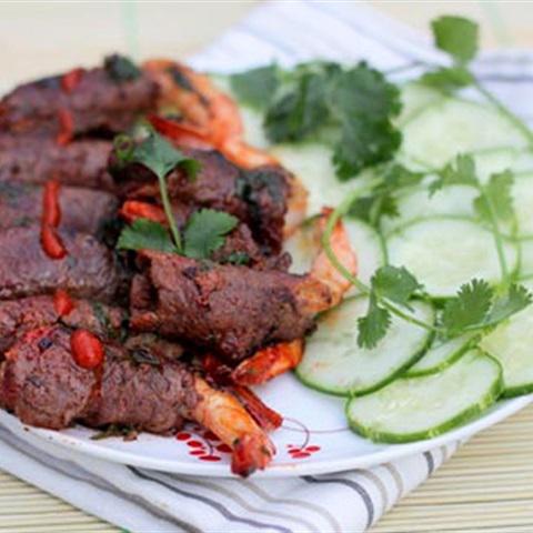 Cách làm bò cuốn tôm nướng