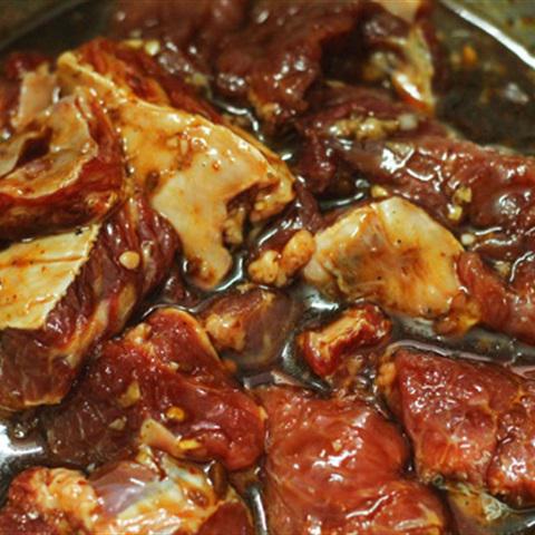 Cách làm bò hầm hạt dẻ