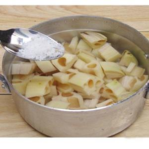 Cách làm bò kho củ sen