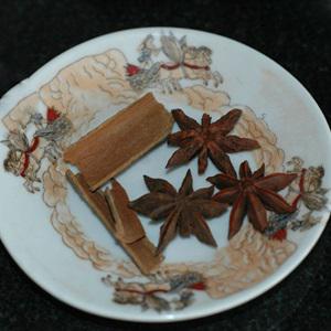 Cách làm bò kho ngũ vị