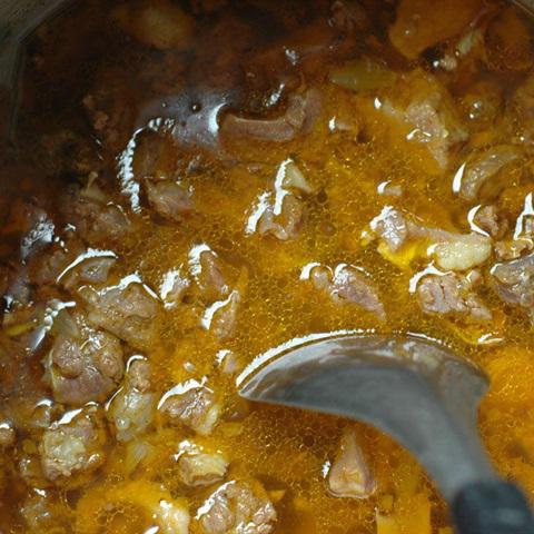 Cách làm bò kho ngũ vị