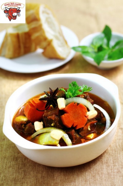 Bò kho phô-mai Con Bò Cười