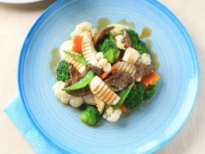 Bò lát chay xào nấm đùi gà