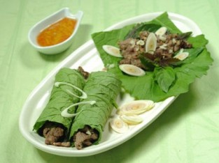 Bò nướng cuốn cải xanh