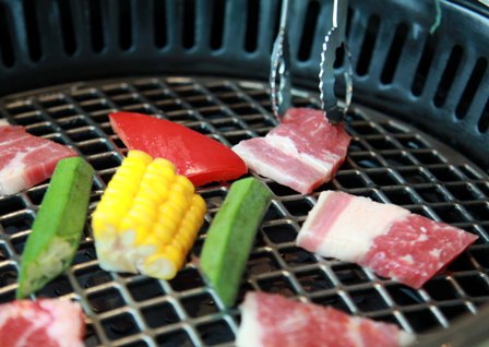 Bò nướng rau củ