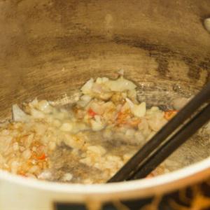 Cách làm bò nướng sốt sấu