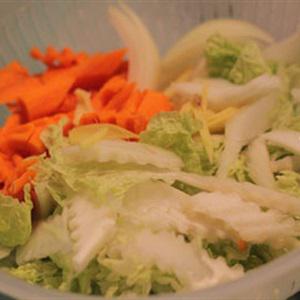 Cách làm bò sốt rau củ