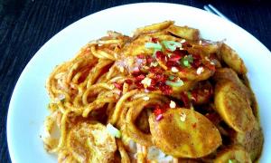 Bổ sung dinh dưỡng với chè quả óc chó và gạo tím