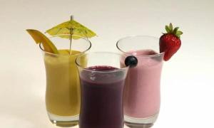 Bổ sung vitamin C tăng sức đề kháng với nước chanh mật ong