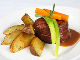 Bò thăn nướng sốt barbecue