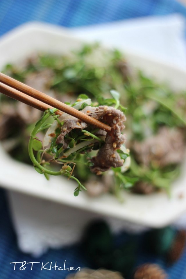 Bò trộn rau đắng