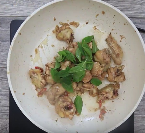 Bỏ túi cách làm bánh chuối nướng đơn giản, ngọt lịm chỉ bằng nồi cơm điện