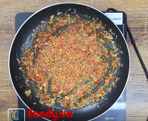 Bò ủ rơm sả độc đáo, lạ miệng đưa cơm