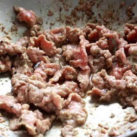 Cách làm bò xào củ sắn