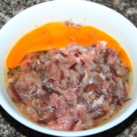 Cách làm bông bí nhồi tôm thịt