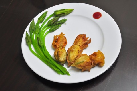 Bông bí nhồi tôm thịt