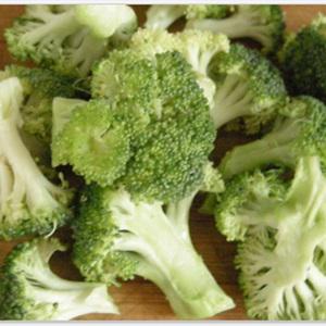 Cách làm bông cải xanh xào tỏi