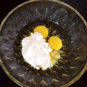 Cách làm bông lan trứng muối