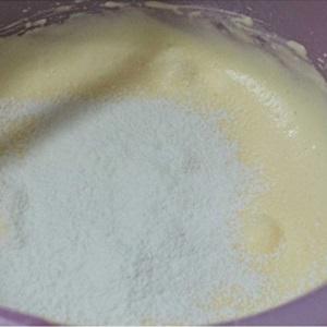 Cách làm bông lan trứng muối