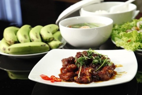 Bữa ăn gia đình giá 144.500