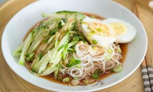 Bữa sáng hương vị Nhật bản với phi lê cá hồi