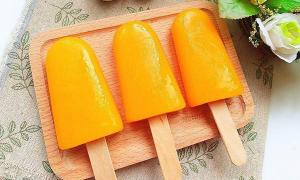 Bữa sáng kiểu Pháp với dâu tây thơm lừng