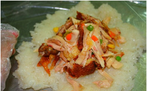 Bữa sáng ngon miệng với bánh cuộn cà phê thơm nức mũi