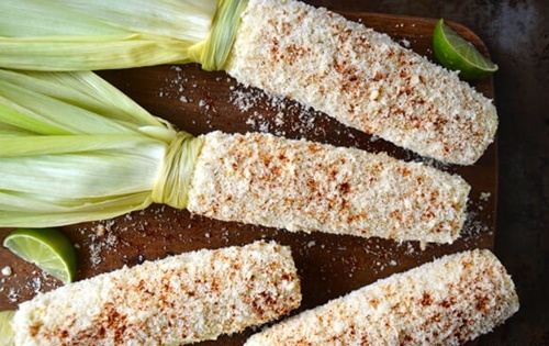 Bữa sáng ngon miệng với bánh mì táo hương quế