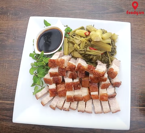 Bữa sáng nhanh gọn đủ chất với bánh trứng tổ chim lạ mắt