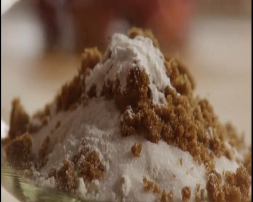 Bữa sáng nhanh gọn với bruschetta dâu tây thơm ngon