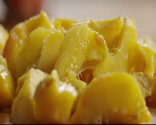 Bữa sáng nhanh gọn với bruschetta dâu tây thơm ngon