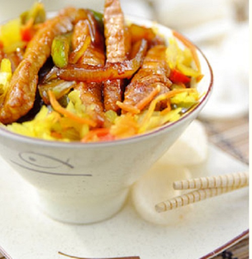 Bữa sáng "sang chảnh" với món Bruschetta  bánh mì nướng cà chua và húng quế