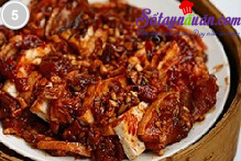 Bùi bùi thịt hấp khoai môn