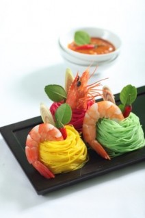 Bún ba màu sốt cay