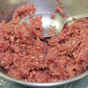 Cách làm bún bò cuốn lá lốt