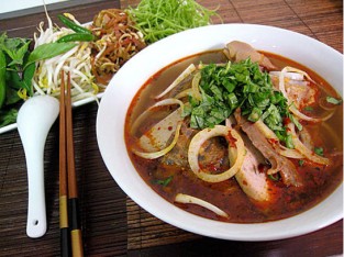 Bún bò Huế
