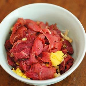 Cách nấu bún bò Nam bộ chuẩn vị